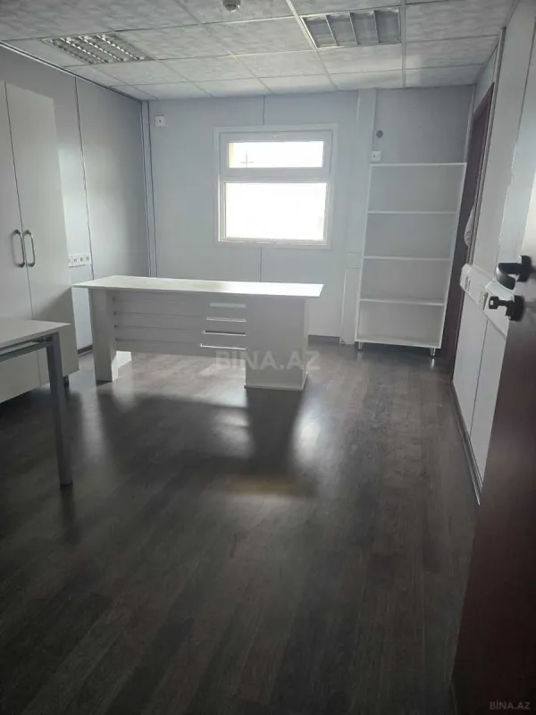 Kirayə verilir obyekt 1300 m²