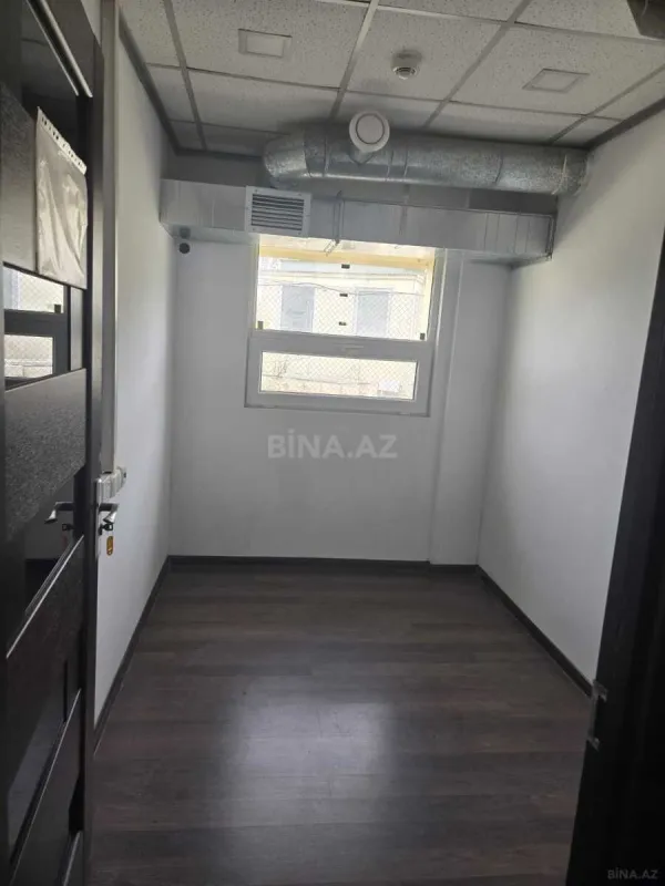 Kirayə verilir obyekt 1300 m²