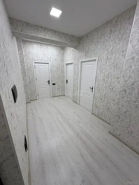 Satılır 2 otaqlı mənzil 70 m²