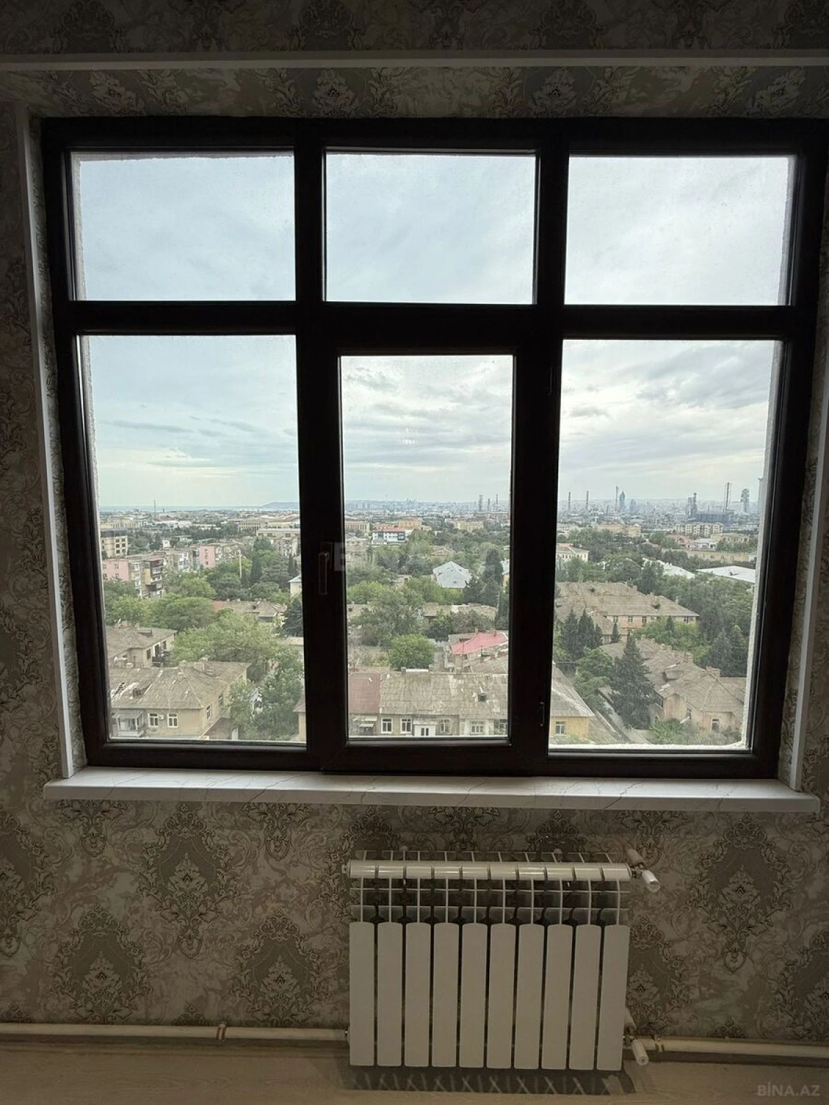 Satılır 2 otaqlı mənzil 70 m²