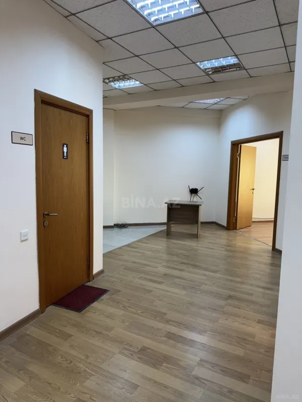 Kirayə verilir 5 otaqlı ofis 230 m²