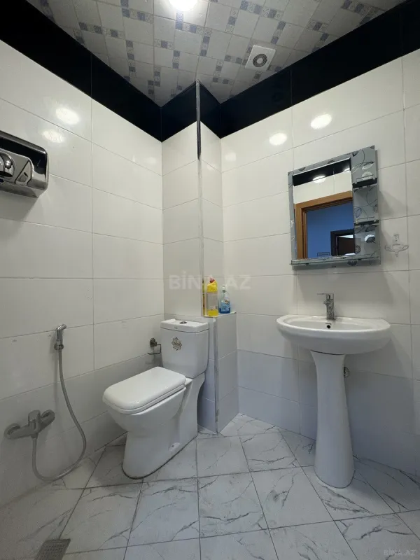 Kirayə verilir 5 otaqlı ofis 230 m²