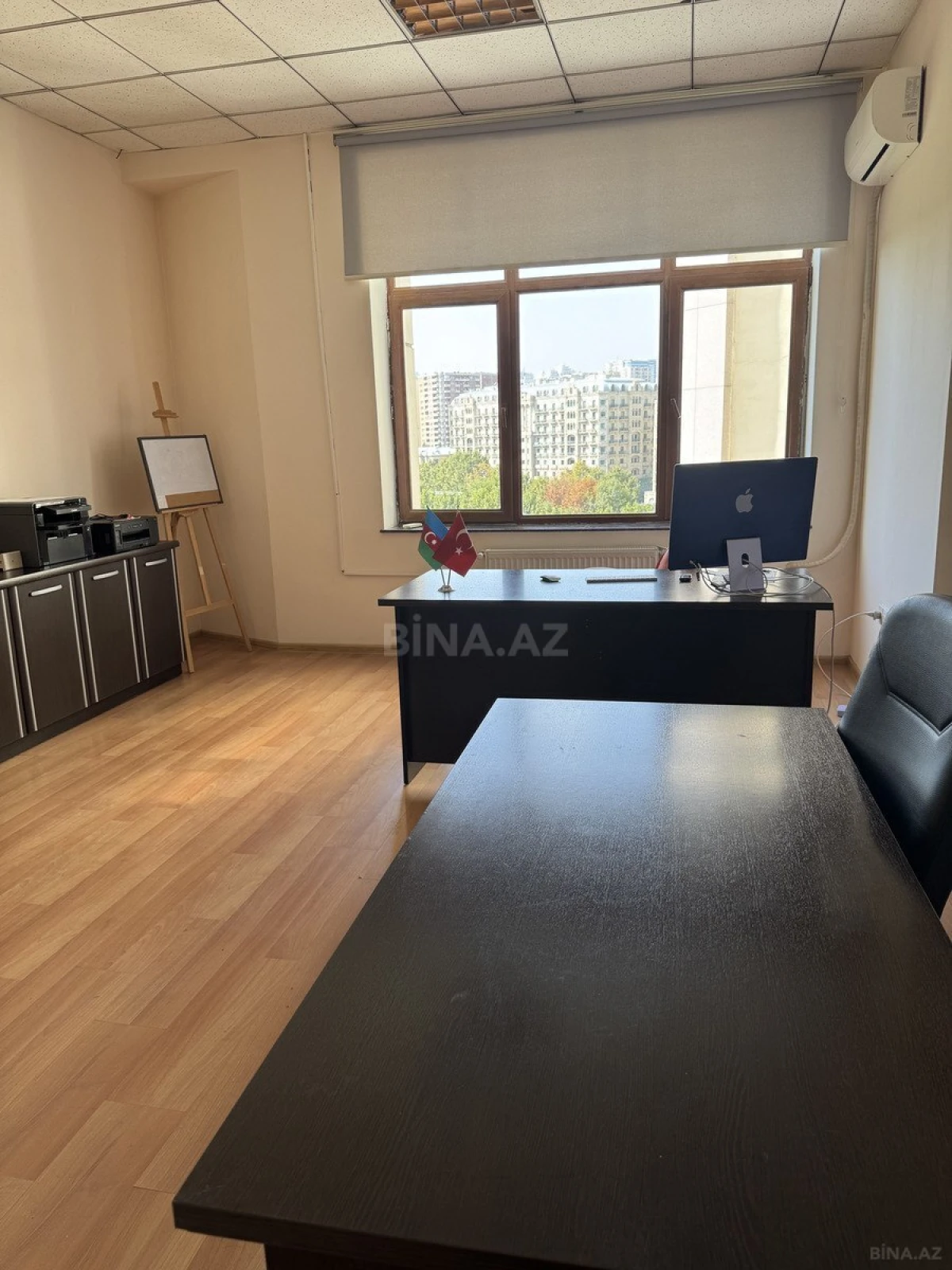 Kirayə verilir 5 otaqlı ofis 230 m²