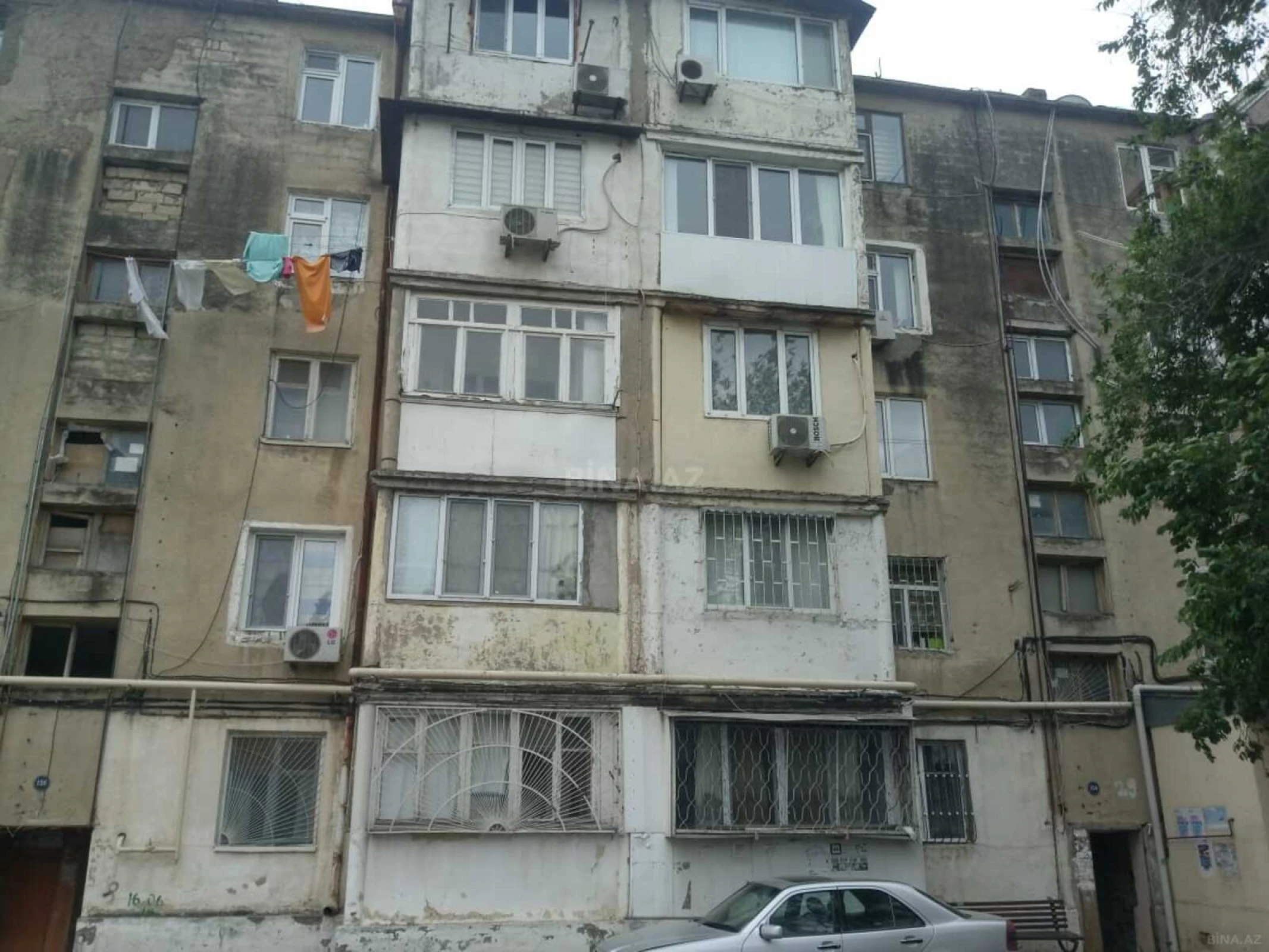 Satılır 1 otaqlı mənzil 28 m²