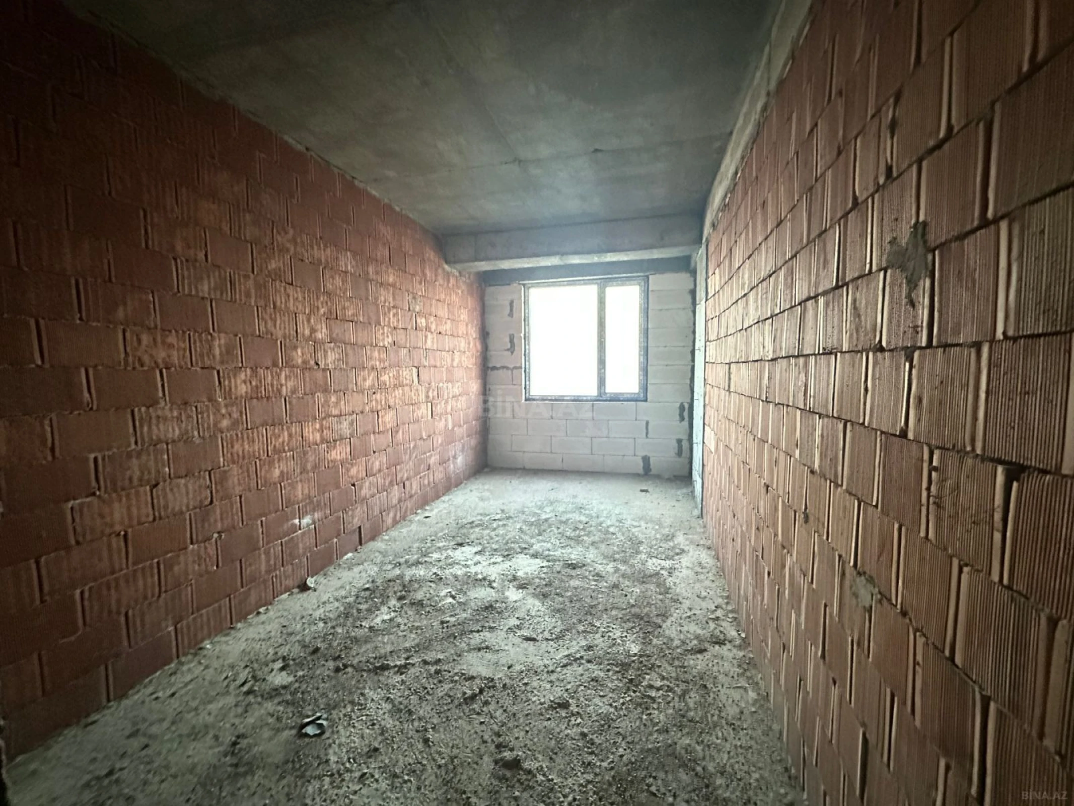 Satılır 2 otaqlı mənzil 119.3 m²