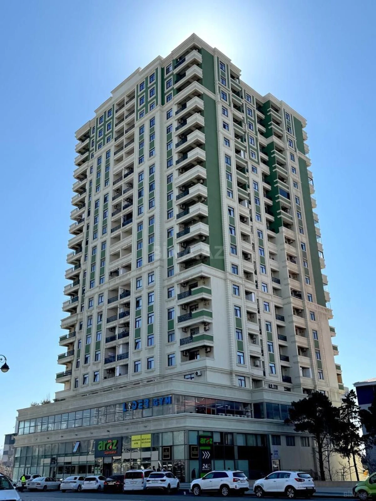 Satılır 2 otaqlı mənzil 119.3 m²