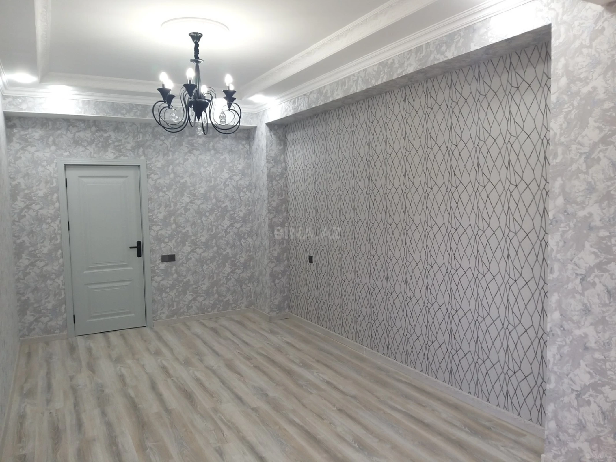 Kirayə verilir 2 otaqlı mənzil 60 m²