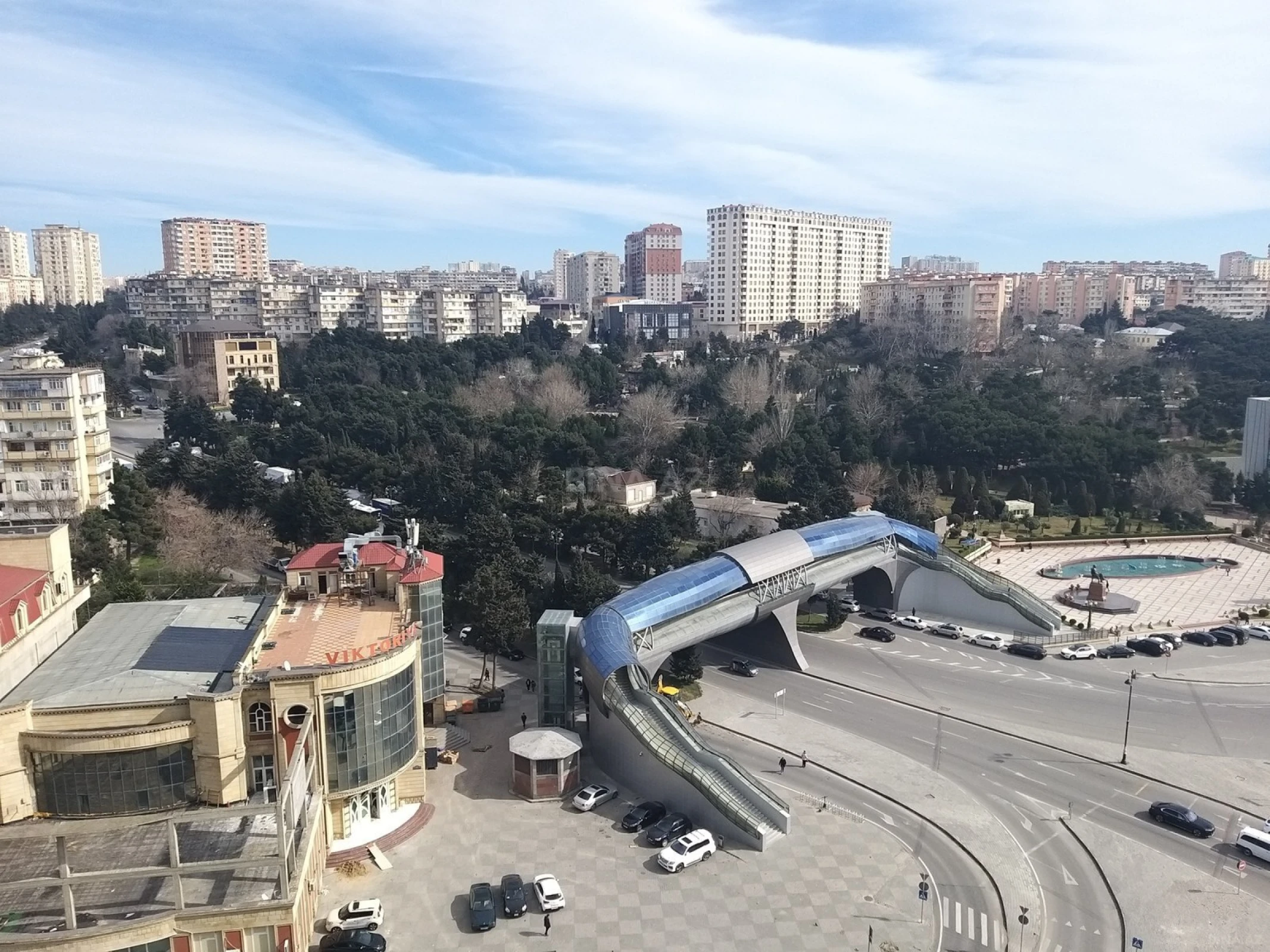 Kirayə verilir 2 otaqlı mənzil 60 m²