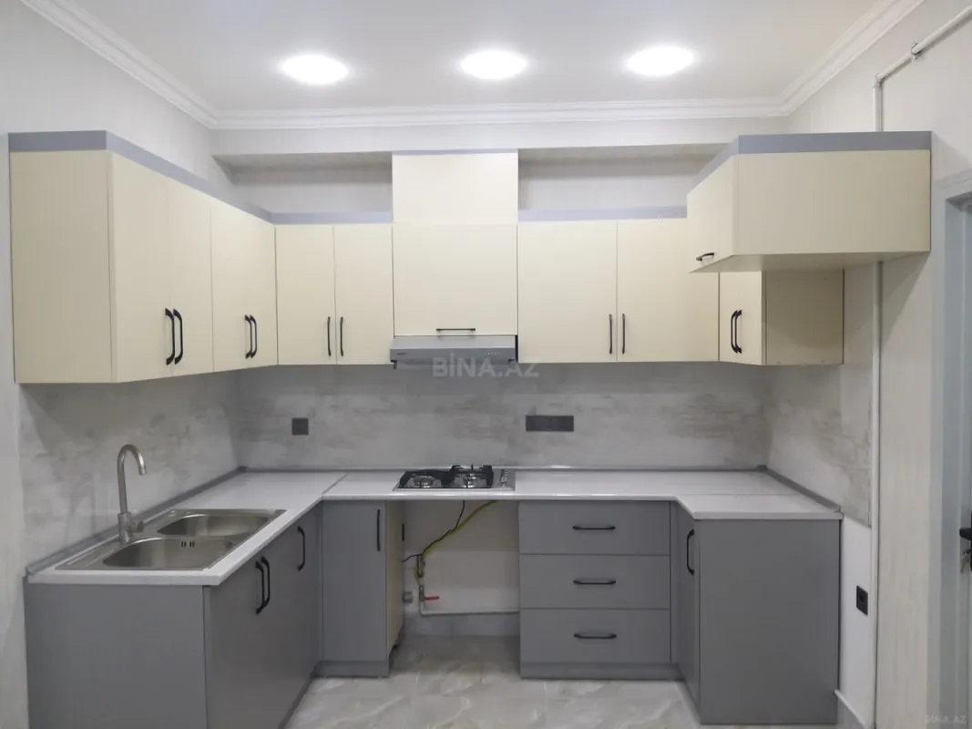 Kirayə verilir 2 otaqlı mənzil 60 m²