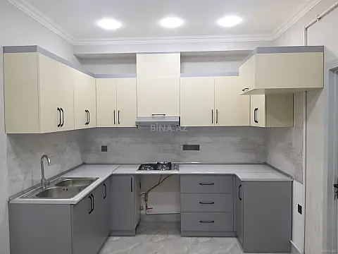 Kirayə verilir 2 otaqlı mənzil 60 m²