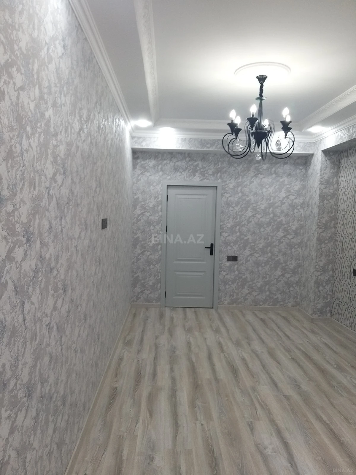 Kirayə verilir 2 otaqlı mənzil 60 m²