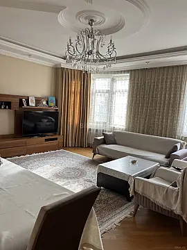 Kirayə verilir 3 otaqlı mənzil 120 m²