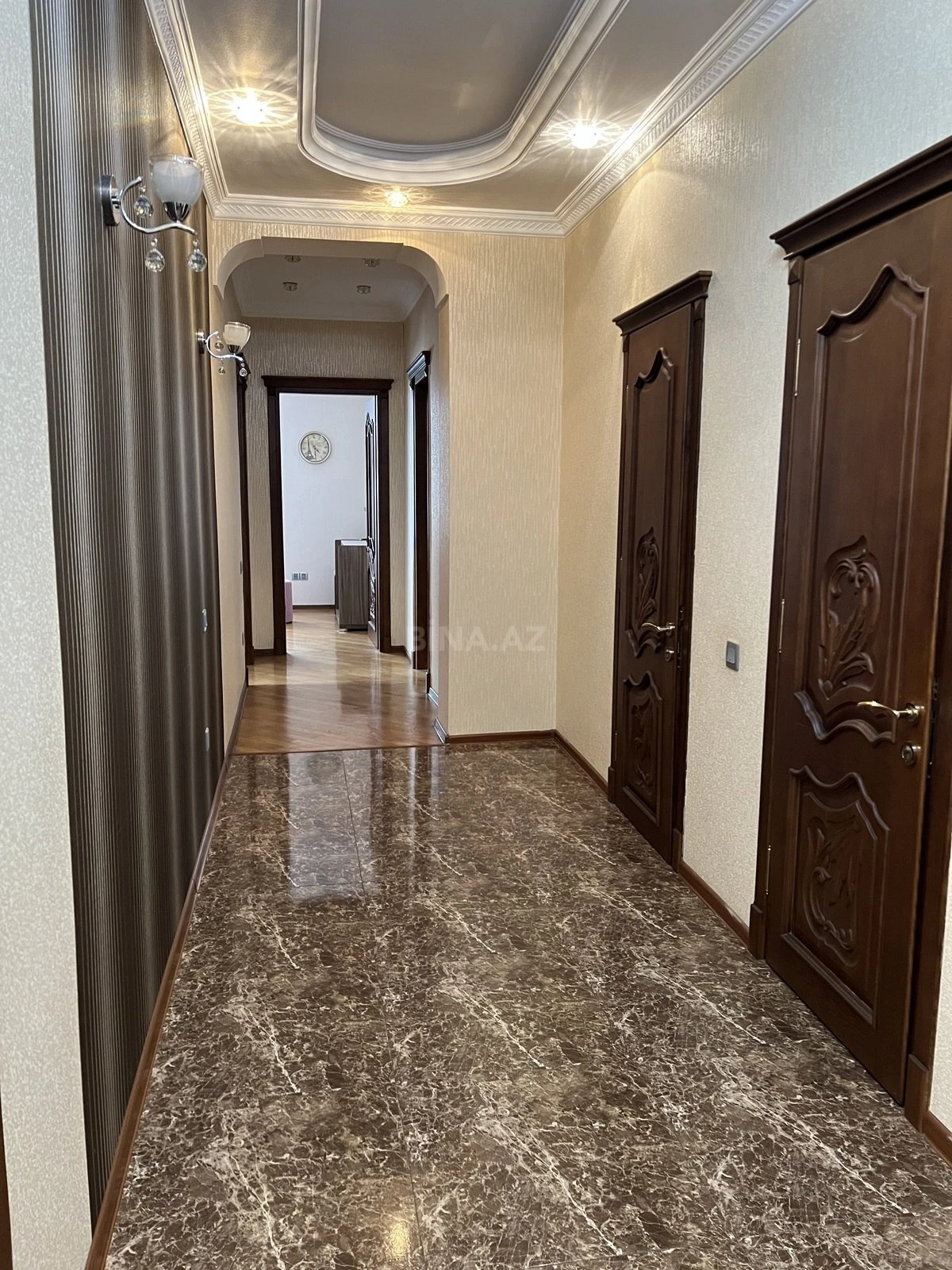 Kirayə verilir 3 otaqlı mənzil 120 m²