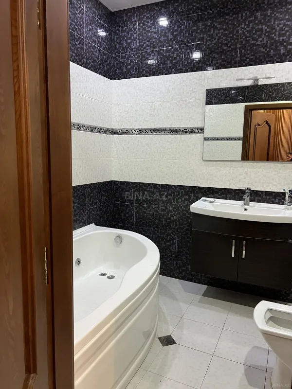 Kirayə verilir 3 otaqlı mənzil 120 m²