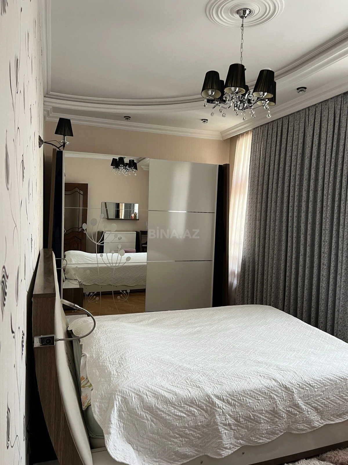 Kirayə verilir 3 otaqlı mənzil 120 m²