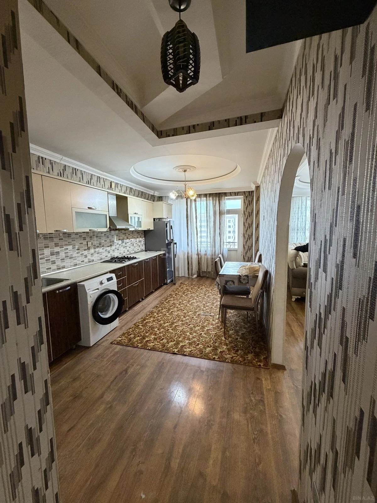 Kirayə verilir 2 otaqlı mənzil 65 m²
