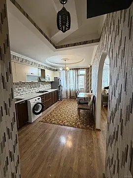 Kirayə verilir 2 otaqlı mənzil 65 m²