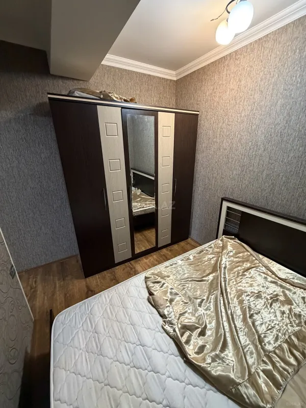 Kirayə verilir 2 otaqlı mənzil 65 m²