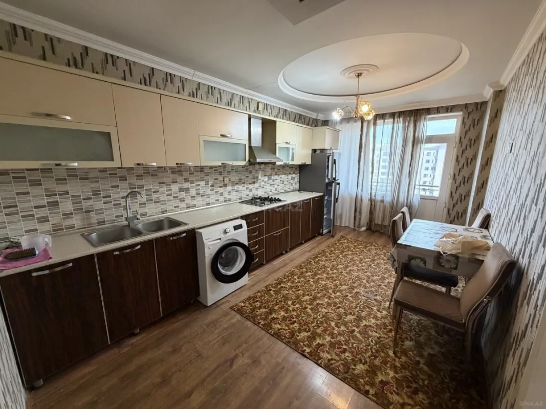 Kirayə verilir 2 otaqlı mənzil 65 m²