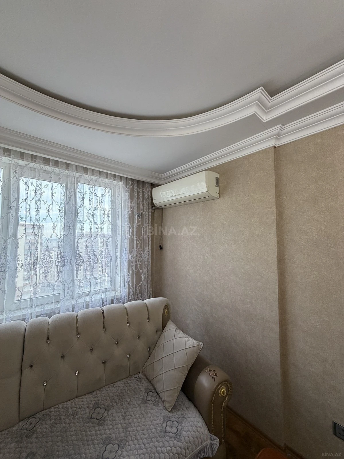 Kirayə verilir 2 otaqlı mənzil 65 m²