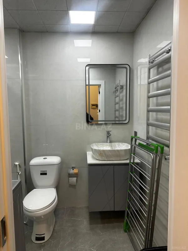 Kirayə verilir 2 otaqlı mənzil 60 m²
