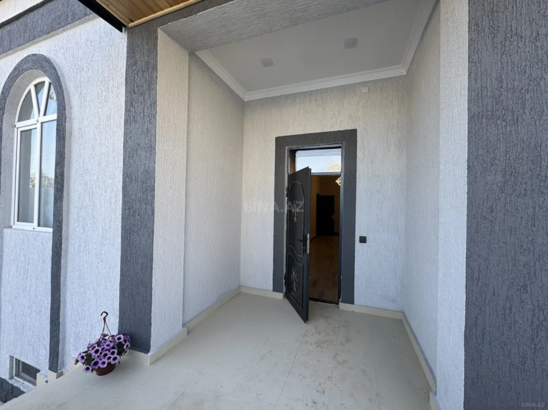 Satılır 4 otaqlı həyət evi 170 m²