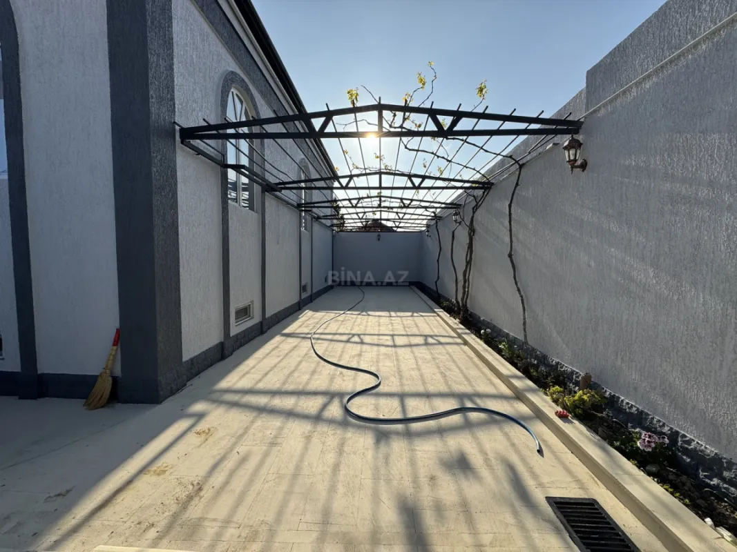 Satılır 4 otaqlı həyət evi 170 m²