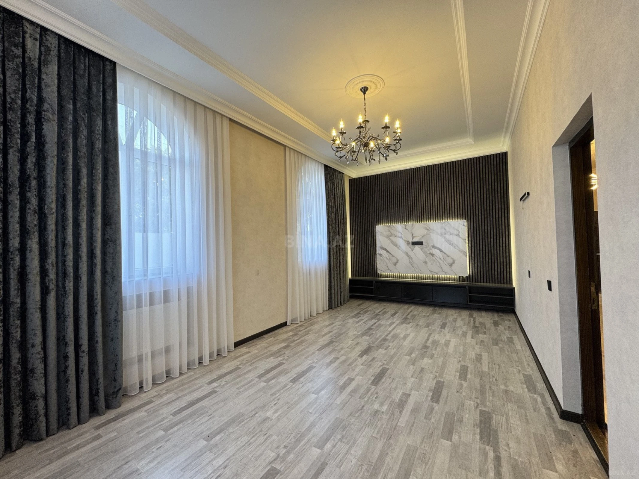 Satılır 4 otaqlı həyət evi 170 m²
