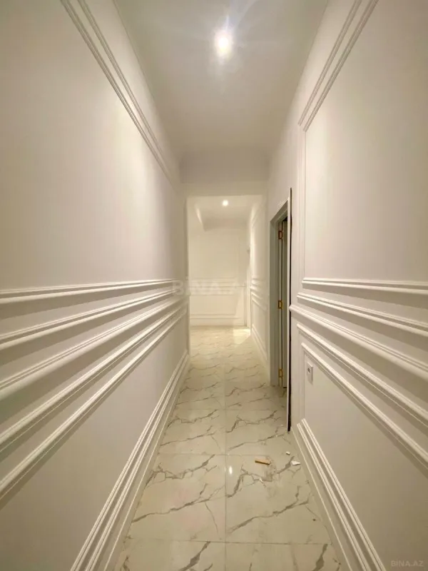 Satılır 3 otaqlı mənzil 160 m²