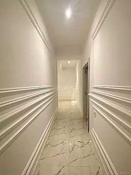 Satılır 3 otaqlı mənzil 160 m²