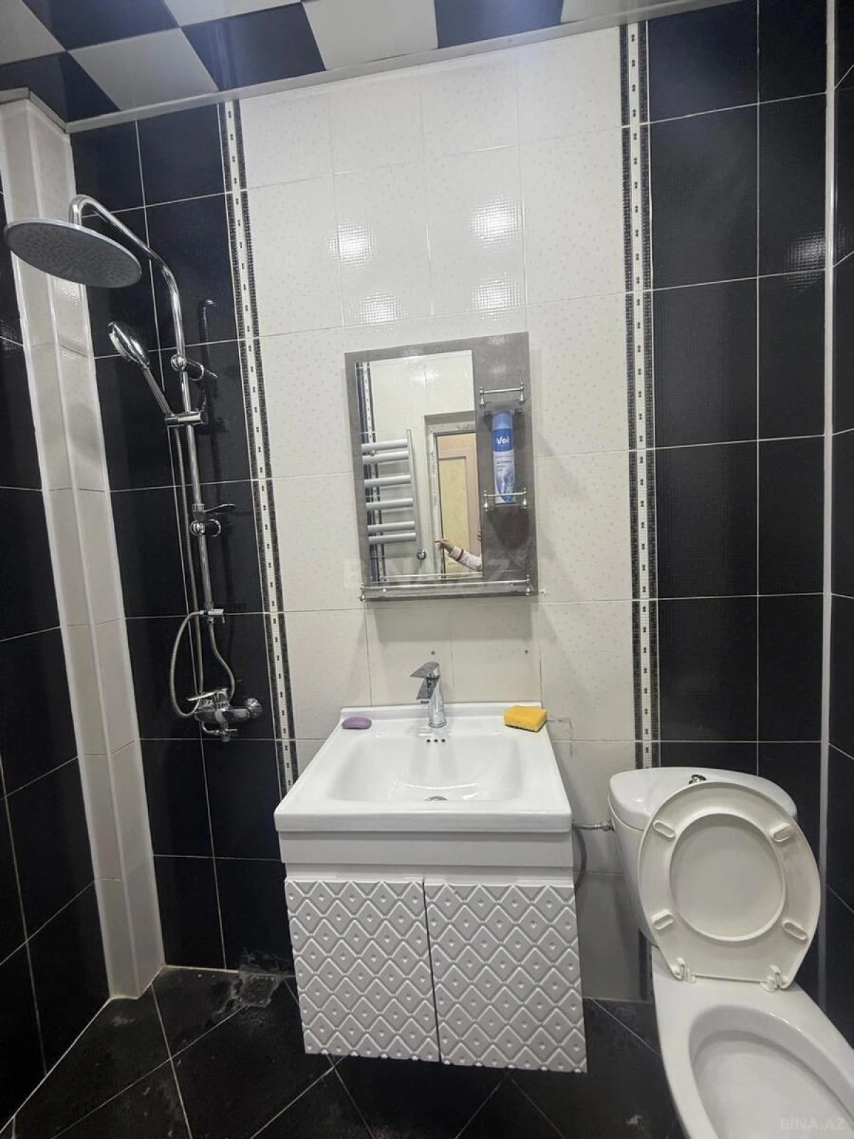 Kirayə verilir 2 otaqlı mənzil 45 m²