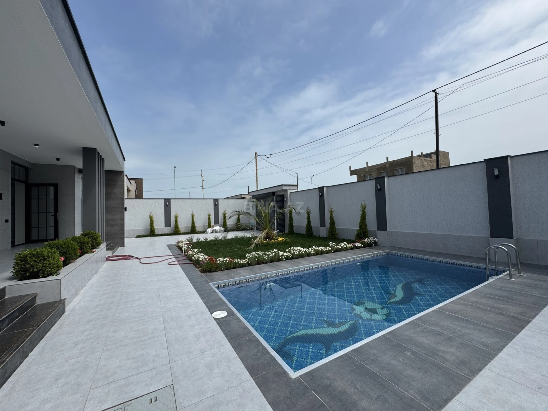 Satılır 3 otaqlı həyət evi 140 m²