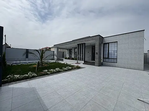 Satılır 3 otaqlı həyət evi 140 m²