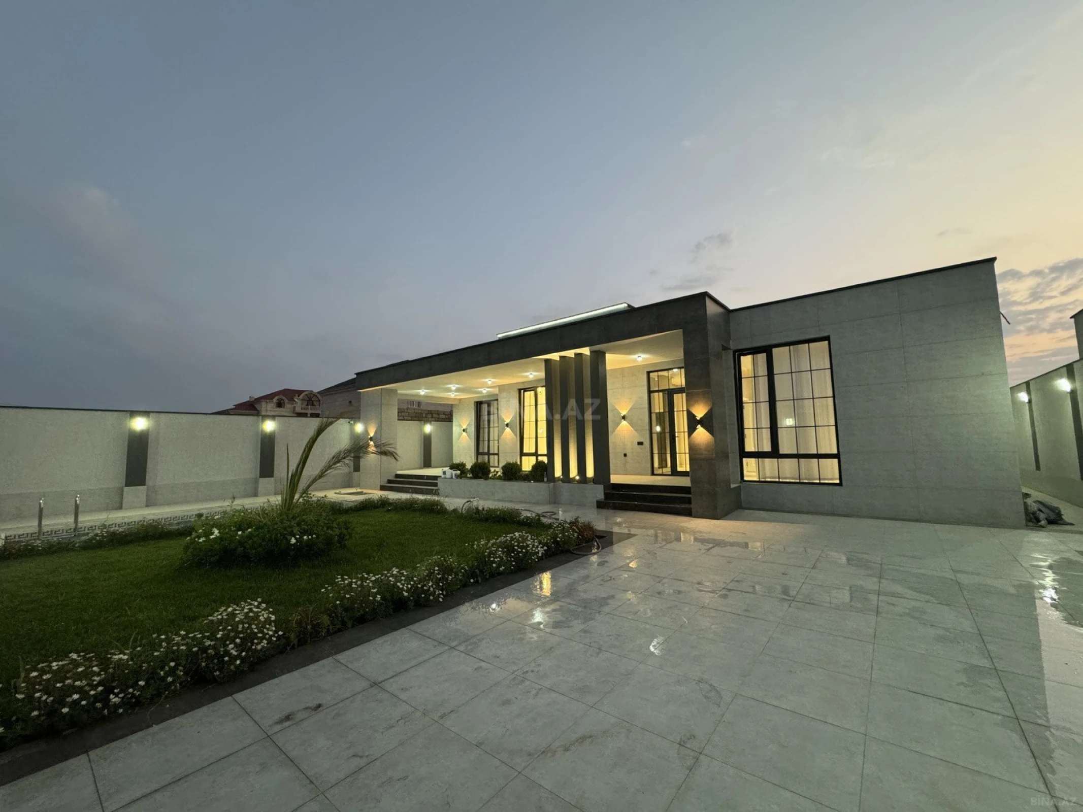 Satılır 3 otaqlı həyət evi 140 m²