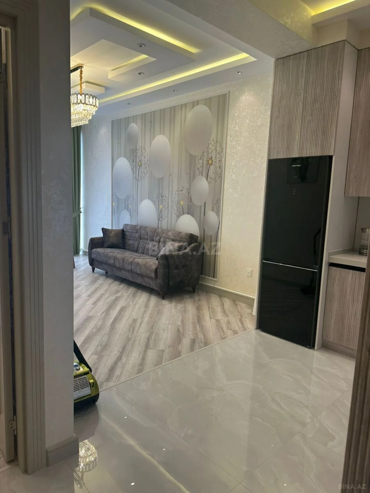 Kirayə verilir 2 otaqlı mənzil 55 m²
