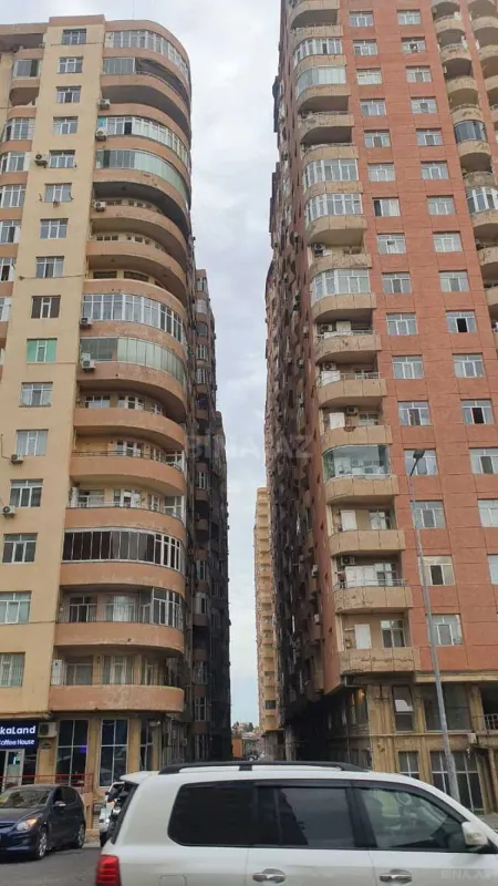 Satılır obyekt 30 m²