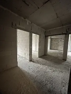 Satılır 3 otaqlı mənzil 148 m²