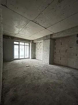 Satılır 3 otaqlı mənzil 148 m²