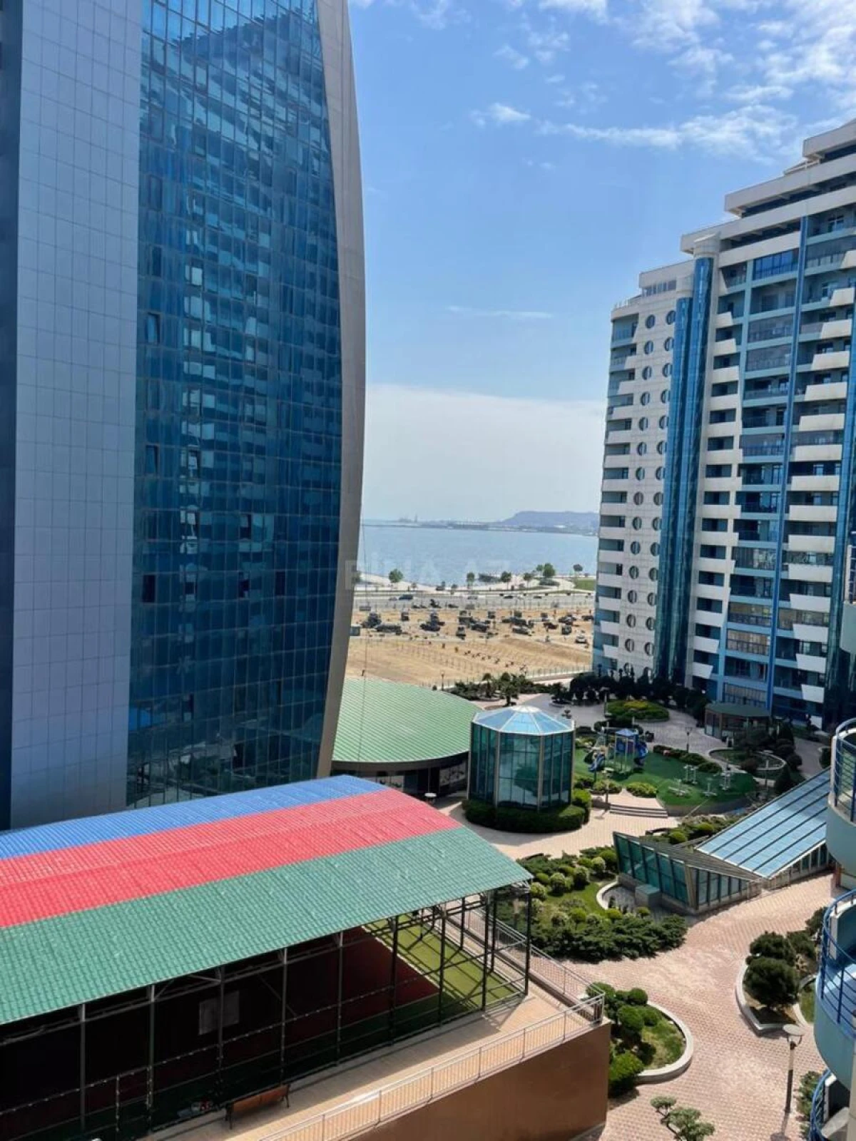 Kirayə verilir 3 otaqlı mənzil 82 m²