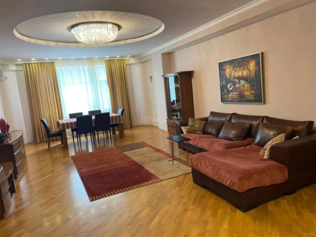 Kirayə verilir 3 otaqlı mənzil 82 m²