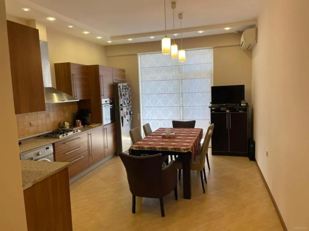 Kirayə verilir 3 otaqlı mənzil 82 m²