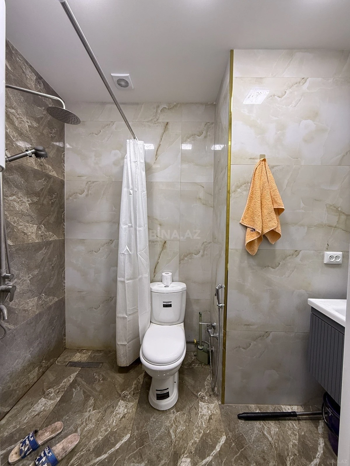 Kirayə verilir 2 otaqlı mənzil 50 m²