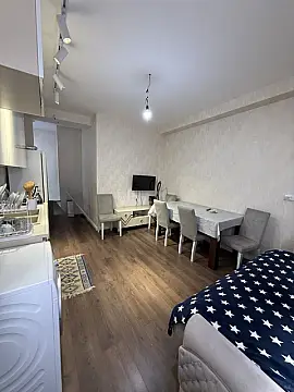 Kirayə verilir 2 otaqlı mənzil 50 m²
