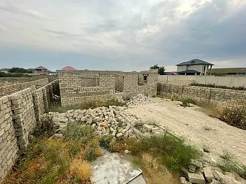 Satılır 4 otaqlı həyət evi 120 m²