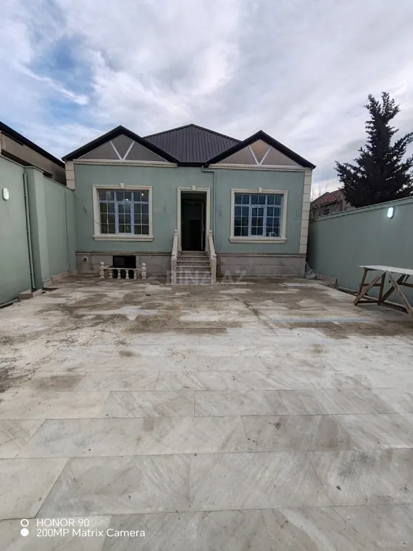 Satılır 4 otaqlı həyət evi 95 m²