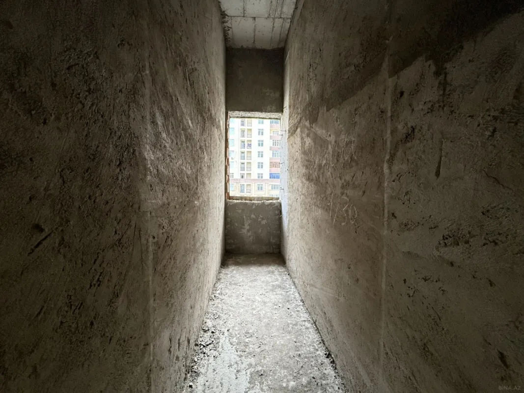 Satılır obyekt 602 m²