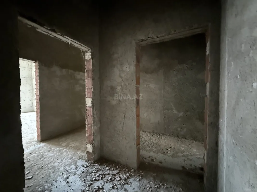 Satılır obyekt 602 m²