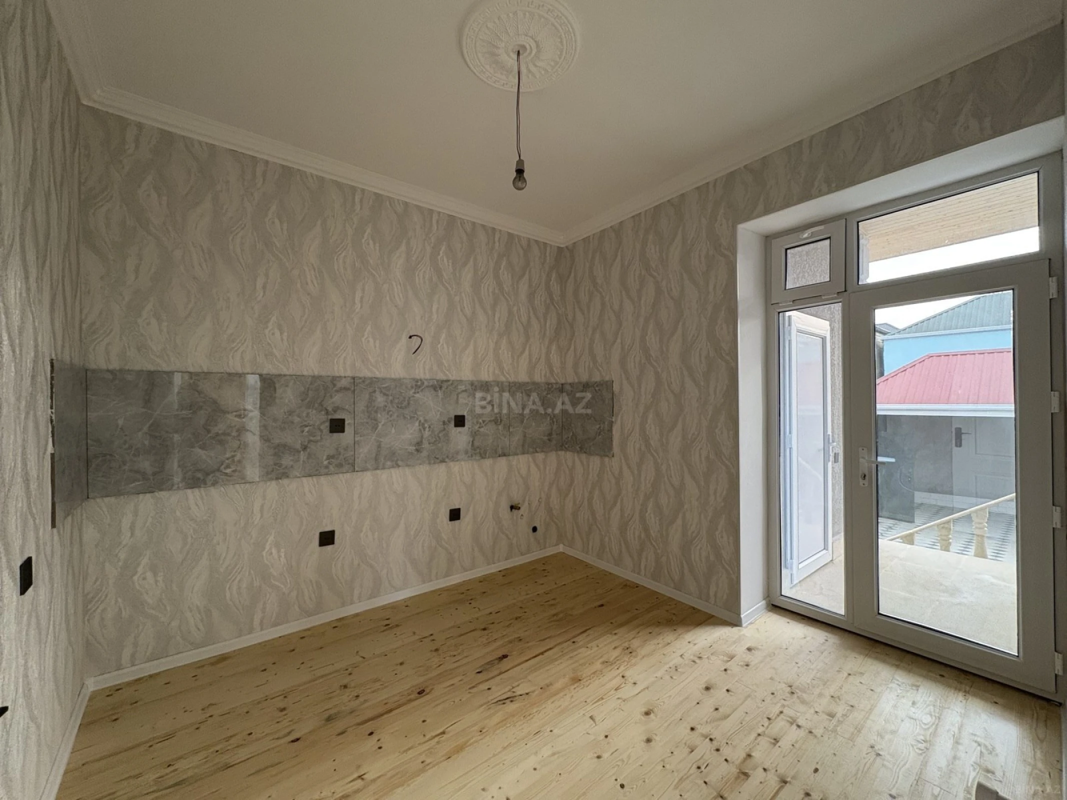 Satılır 3 otaqlı həyət evi 80 m²