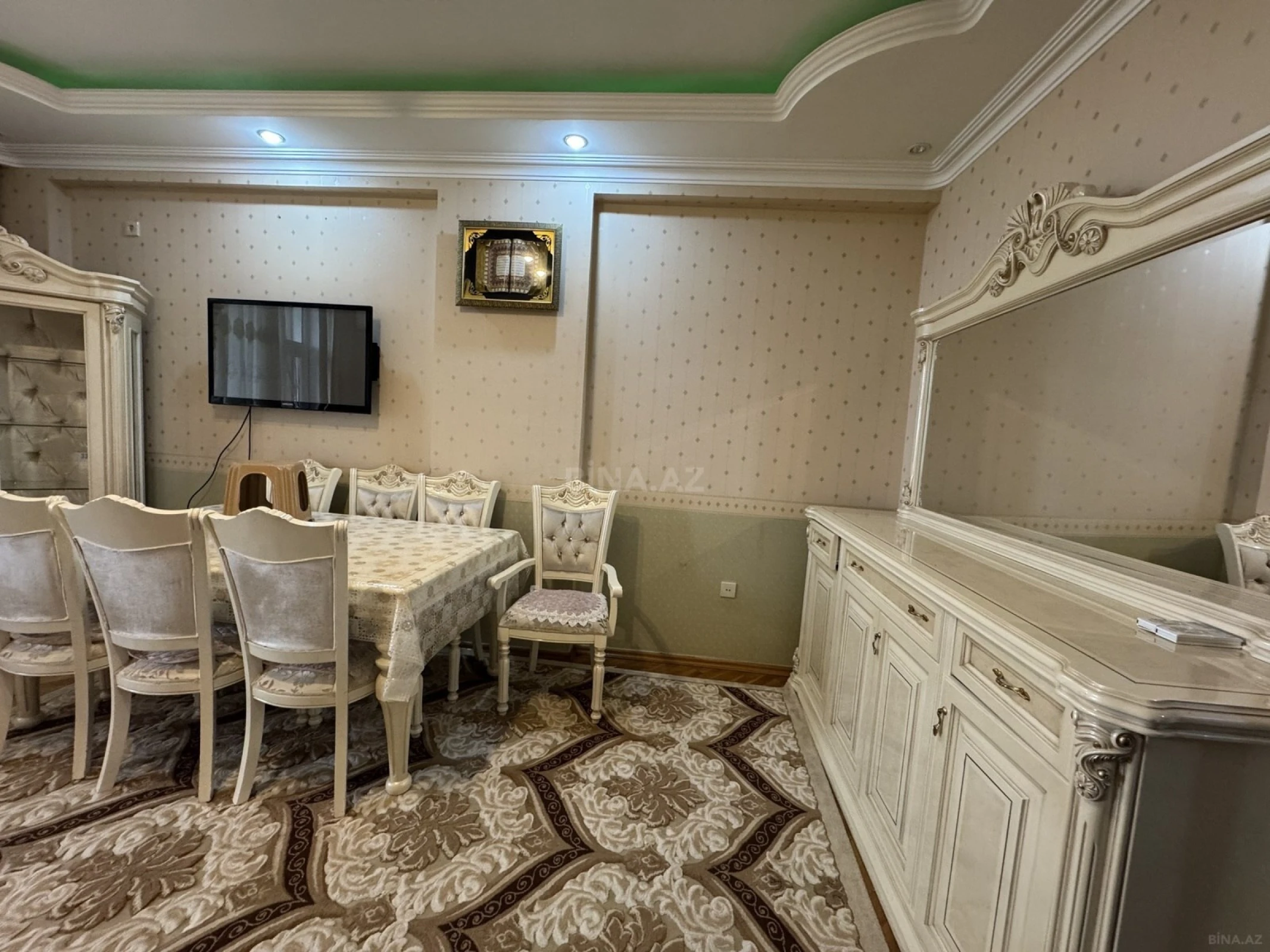 Kirayə verilir 3 otaqlı mənzil 100 m²