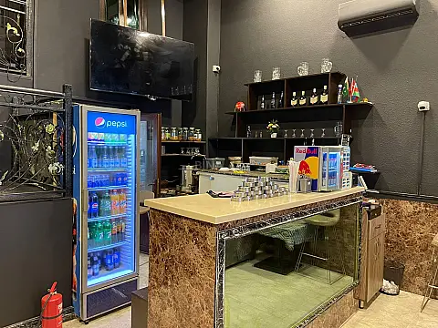 Satılır obyekt 200 m²